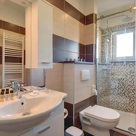 Klen For 15 People Near With Jacuzzi And Children Playgorund