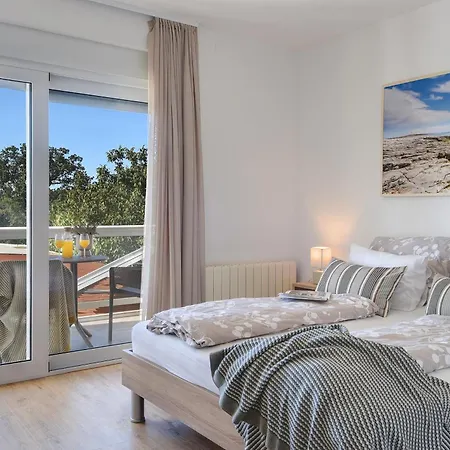 Klen For 15 People Near With Jacuzzi And Children Playgorund