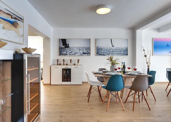 Klen For 15 People Near With Jacuzzi And Children Playgorund Pula